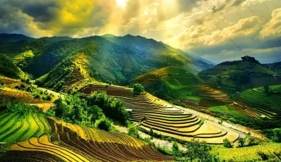 Travel to visit Vietnam in April