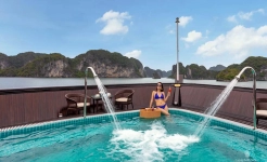 Genesis Regal Cruise