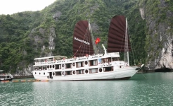 Oriental Sails Cruise