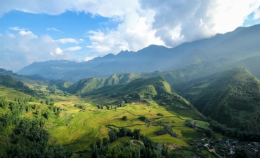 Sapa & Ha Long Bay Tour: Mountains to Sea Experience