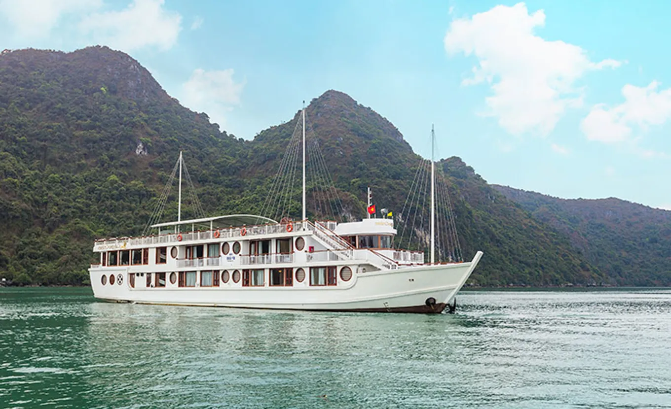 Calypso Cruise - Lan Ha Bay 2 Days 1 Night