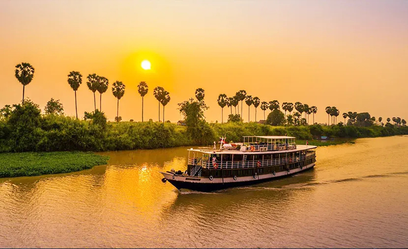 Mekong River Toum Tiou Cruise Cambodia to Vietnam 8 Days 7 Nights